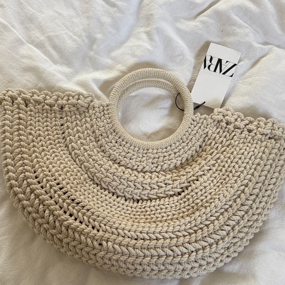 Zara Beige Crochet Tote Bag